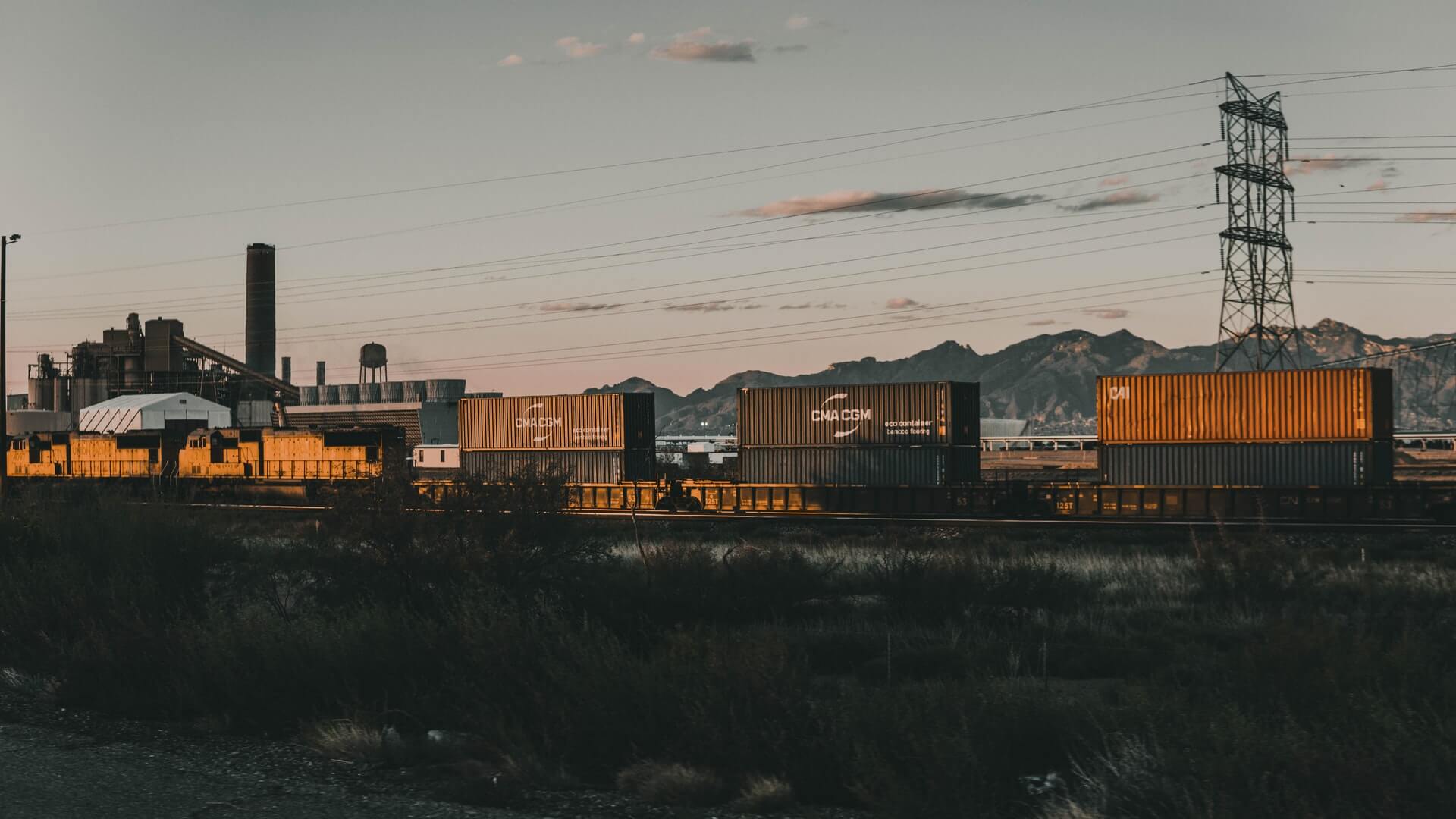 Transport car from Florida to California by train