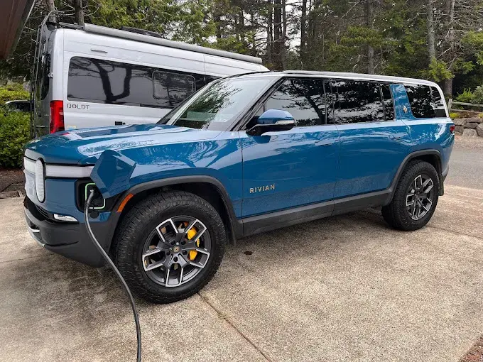 2023 Rivian R1S Shipped to Delaware ZIP: 19713