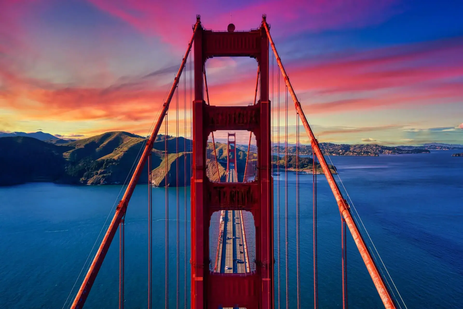 San Francisco bridge on sunset San Francisco bridge on sunset