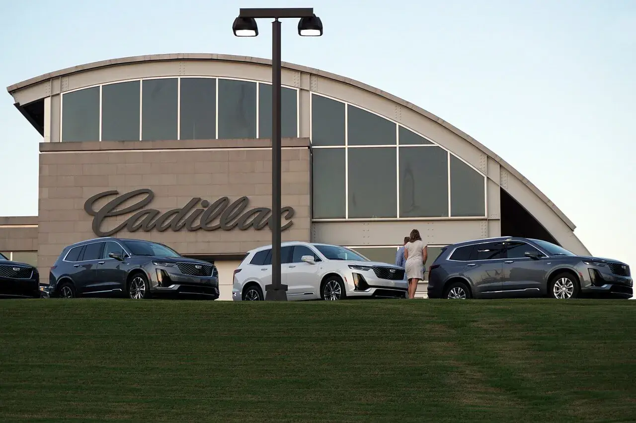 Cadillac car dealership Cadillac car dealership