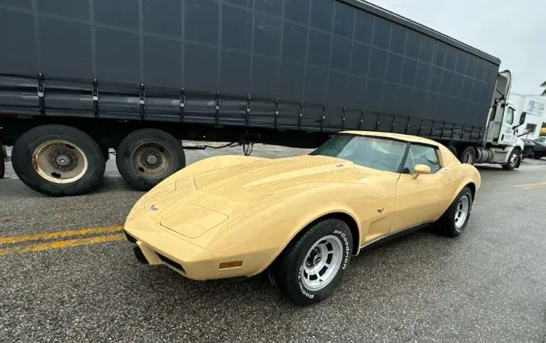 Chevrolet Corvette C3 1975 Shipped to Portland, Oregon ZIP: 97202