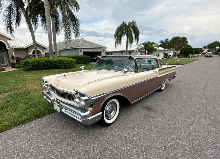 Mercury Turnpike Cruiser 1957 Shipped to Denver, CO ZIP: 80022 Mercury Turnpike Cruiser 1957 Shipped to Denver, CO ZIP: 80022